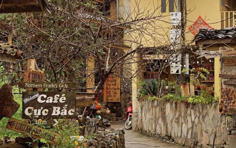 Lô Lô Chải Cafe