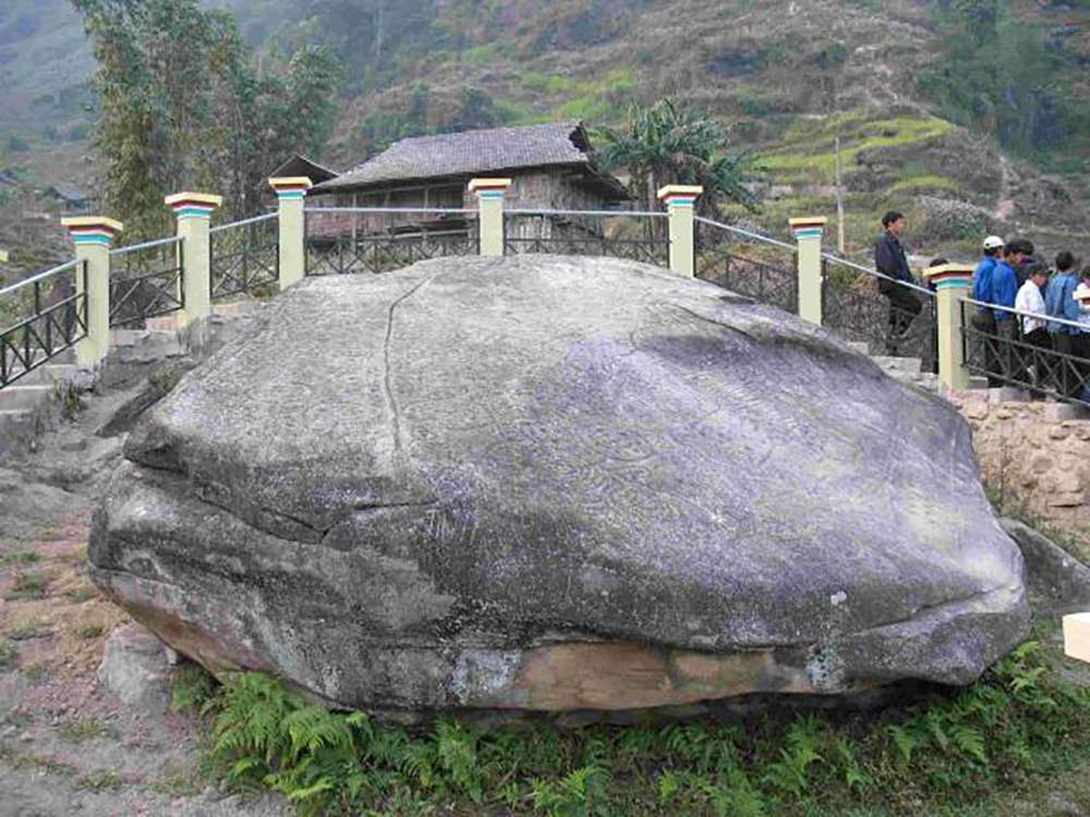 Tìm hiểu lịch sử và văn hóa bản địa