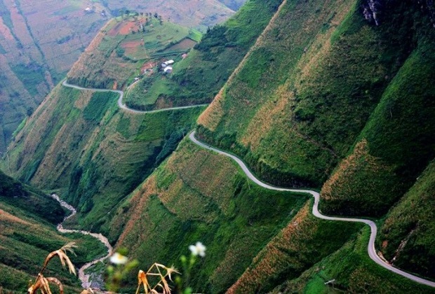 Khám phá văn hóa bản địa vùng cao