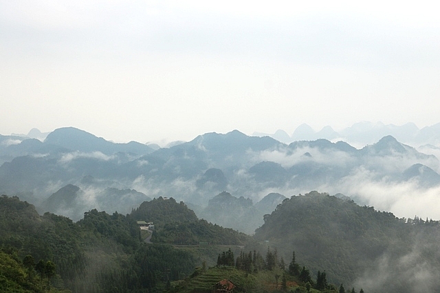 Ngắm mây và sương buổi sáng