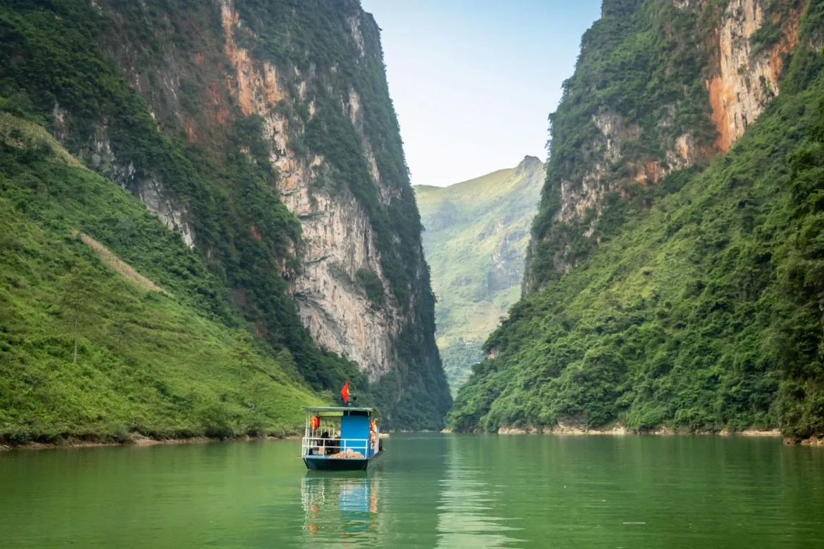 Nho Que River Tu San Canyon