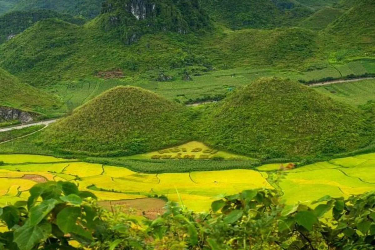 Quan Ba Twin Mountains